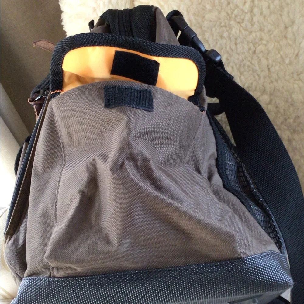 Mud River Dog products essentials bag